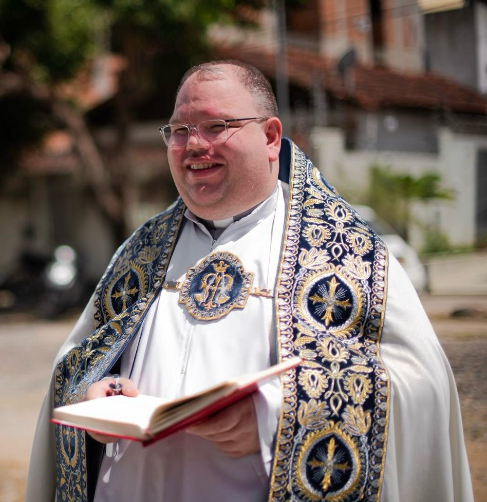 Padre Carlos Magno
